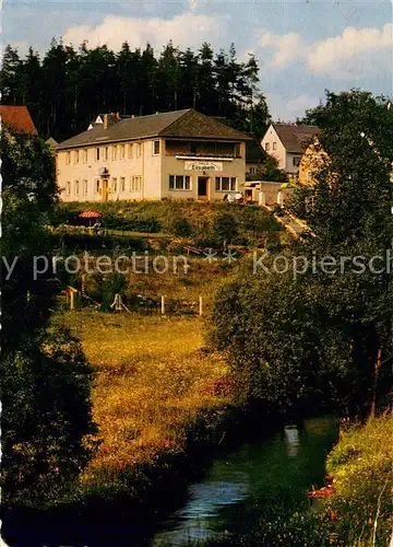 AK / Ansichtskarte Marktleuthen Penion Gaststaette Aulinger im Fichtelgebirge Partie am Bach Marktleuthen