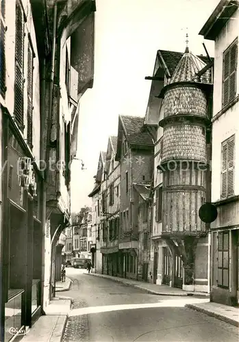 AK / Ansichtskarte Troyes_Aube La Tour de lOrefevre et Vieilles Maisons Rue Champeaux Troyes Aube