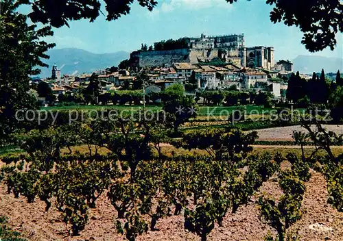 AK / Ansichtskarte Grignan Vue generale et le chateau de la Marquise de Sevigne Grignan