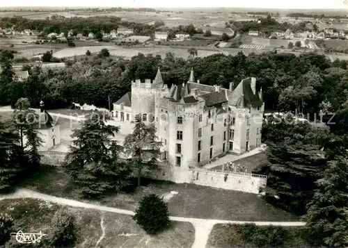 AK / Ansichtskarte Coutures_Maine et Loire Chateau de Montsabert Vue aerienne Coutures Maine et Loire