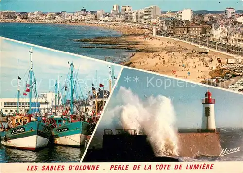 AK / Ansichtskarte Les_Sables d_Olonne Vue generale de la Promenade et de la Plage Bateaux de peche Le phare de la Grande Jetee Les_Sables d_Olonne