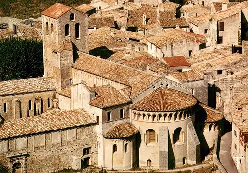 AK / Ansichtskarte Saint Guilhem le Desert Eglise abbatiale unedes plus vieilles de France Saint Guilhem le Desert