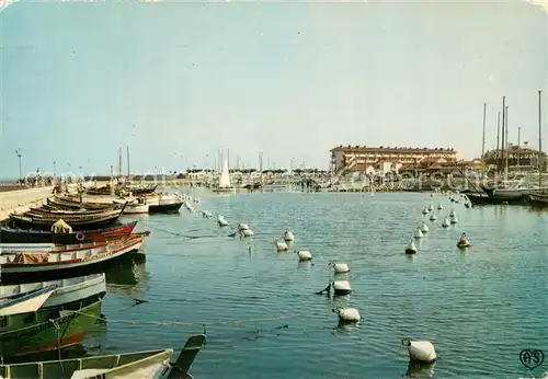 AK / Ansichtskarte Valras Plage Le port de plaisance Valras Plage