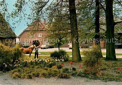 AK / Ansichtskarte Ahlerstedt Urlaub auf dem Bauernhof Pferd Ahlerstedt