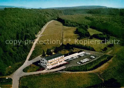 AK / Ansichtskarte Irmtraut Fliegeraufnahme Waldhotel  Irmtraut