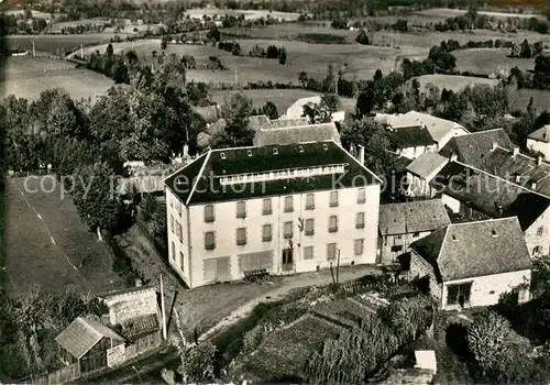 AK / Ansichtskarte Herment Colonie de Vacances La Croule vue aerienne Herment