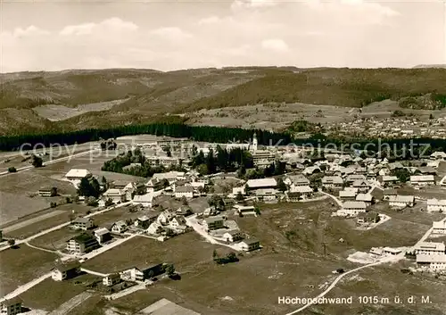 AK / Ansichtskarte Hoechenschwand Kurort im Schwarzwald Fliegeraufnahme Hoechenschwand