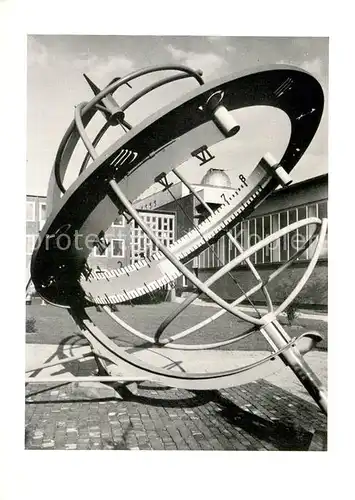 AK / Ansichtskarte Bremen Sonnenuhr Seefahrtschule Bremen