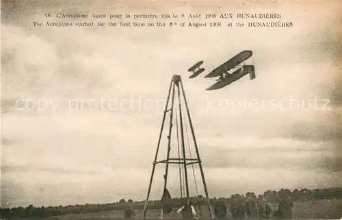 AK / Ansichtskarte Le_Mans_Sarthe Aeroplane lance pour la premiere fois le 8 Août 1908 aux Hunaudieres Le_Mans_Sarthe