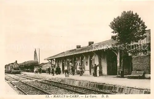 AK / Ansichtskarte Mailly le Camp La gare Bahnhof Mailly le Camp
