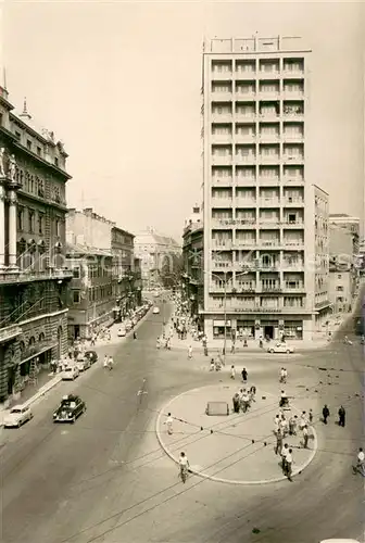 AK / Ansichtskarte Rijeka_Fiume Innenstadt Hochhaus Rijeka Fiume