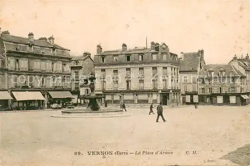 AK / Ansichtskarte Vernon_Eure La Place d Armes Vernon Eure