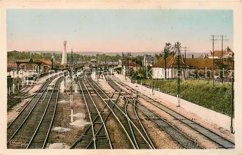 AK / Ansichtskarte Nuits_sous_Ravieres La gare et les voies 