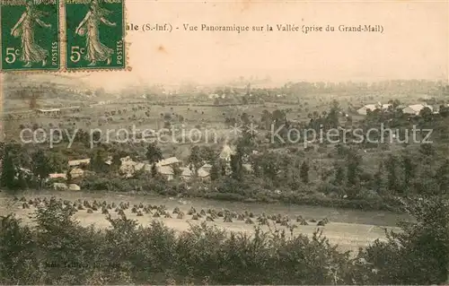 AK / Ansichtskarte Aumale Vue panoramique sur la vallee prise du grand mail Aumale