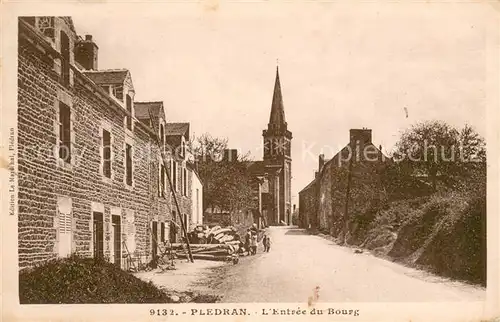 AK / Ansichtskarte Pledran Entree du Bourg Pledran
