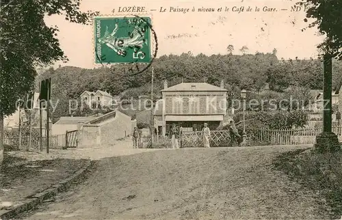 AK / Ansichtskarte Paris Passage a niveau et Cafe de la gare RER Lozere Paris