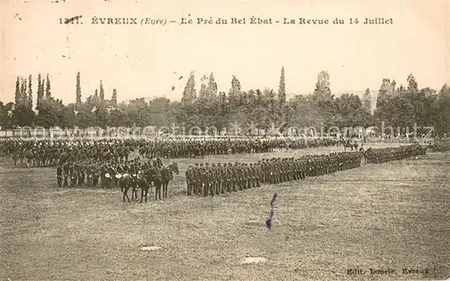 AK / Ansichtskarte Evreux Le Pre du Bel Ebat Revue du 14 Juillet Evreux