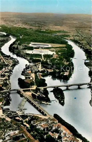 Toulouse_Haute Garonne Vue aerienne Quai et Pont de Tounis Pont Saint Michel Parc Municipal des Sports La Piscine et le Velodrome Toulouse Haute Garonne