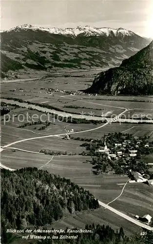 Wiesing_Tirol Blick von der Achenseestrasse Kanzelkehre ins Zillertal Wiesing Tirol