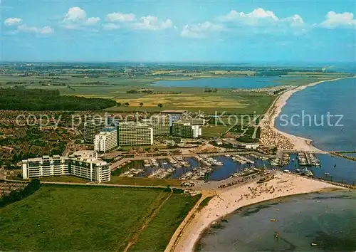 AK / Ansichtskarte Damp_Ostseebad Ostsee Resort Ferienanlage Fliegeraufnahme Damp_Ostseebad