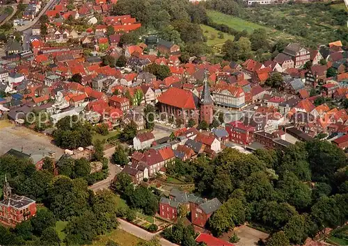 AK / Ansichtskarte Wilster Stadtzentrum Kirche Fliegeraufnahme Wilster