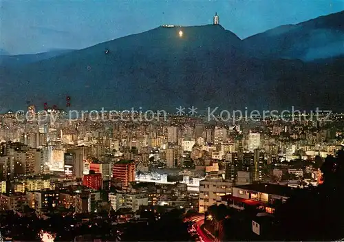 AK / Ansichtskarte Caracas Stadtansicht bei Nacht Caracas