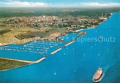 AK / Ansichtskarte Wedel_Pinneberg Fliegeraufnahme Wedel Pinneberg