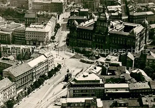 AK / Ansichtskarte Praha_Prahy_Prague Narodni museum Nationalmuseum Fliegeraufnahme Praha_Prahy_Prague