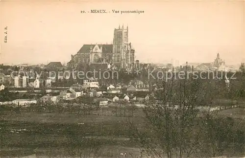 AK / Ansichtskarte Meaux_Seine_et_Marne Vue panoramique Cathedrale Meaux_Seine_et_Marne