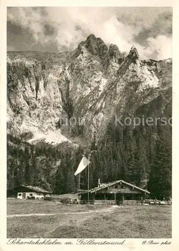 Berchtesgaden Scharitzkehlalm mit Goellwestwand Berchtesgadener Alpen Berchtesgaden