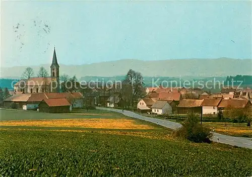 Hiltersried Ortsansicht mit Kirche Hiltersried