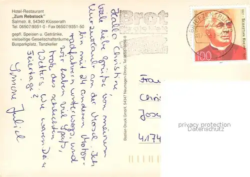 AK / Ansichtskarte Kluesserath Panorama Weinort an der Mosel Weinberge Kirche Statue Denkmal Kluesserath