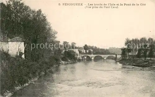 AK / Ansichtskarte Perigueux Les bords de lIsle et le Pont de la Cite Perigueux