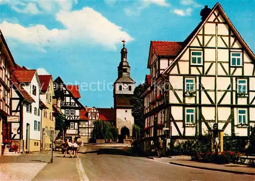 AK / Ansichtskarte Helsa Berliner Strasse mit Kirche und Buergermeisteramt Helsa