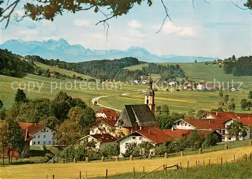 AK / Ansichtskarte Endorf_Bad Ortsansicht mit Kirche Landschaftspanorama Wendelstein Bayerische Alpen Endorf_Bad