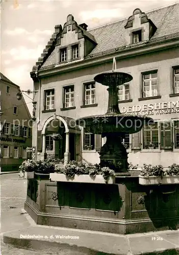 AK / Ansichtskarte Deidesheim Brunnen Deidesheimer Hof Deidesheim