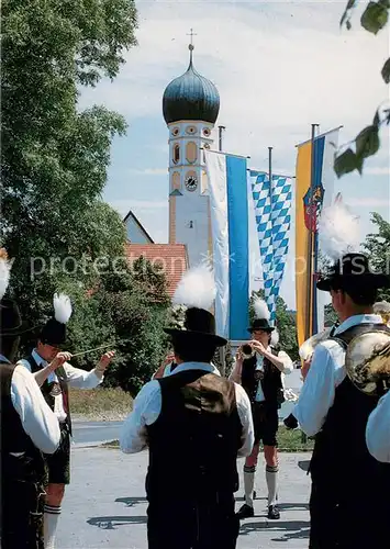 AK / Ansichtskarte Muensing_Starnberger_See Blasmusik Muensing Kirche Muensing_Starnberger_See
