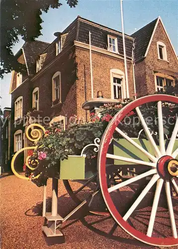 AK / Ansichtskarte Huenxe Rathaus Geschmueckte Kutsche Huenxe