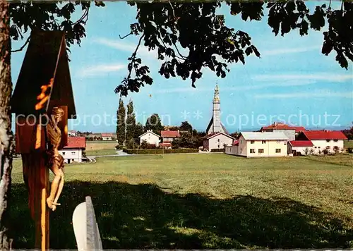 Kirchstein Inri Kreuz Blick zum Ort mit Kirche Kirchstein