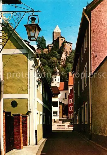 AK / Ansichtskarte Kipfenberg_Altmuehltal Altstadt Gasse Blick zur Burg Kipfenberg Altmuehltal