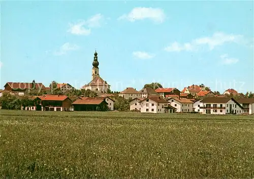 Traunwalchen Ortsansicht mit Kirche Traunwalchen