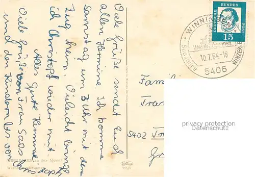 Winningen_Mosel Weinhexenbrunnen Altstadt Fachwerkhaeuser Winningen Mosel