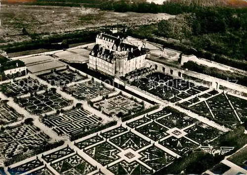 Villandry Le Chateau Les Jardins Vue aerienne Villandry