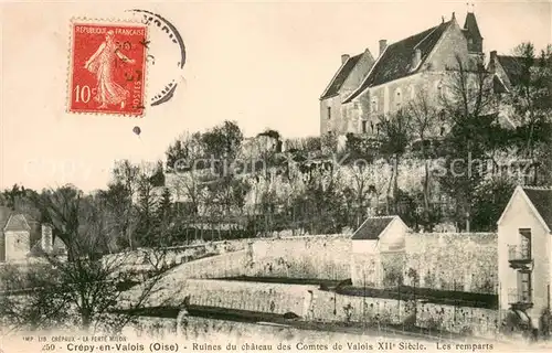Crepy en Valois Ruines du chateau des Comtes de Valois Les remparts Crepy en Valois