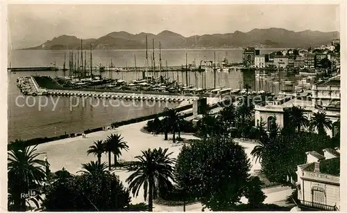 AK / Ansichtskarte Cannes_Alpes Maritimes Le Port et lEsterel  Cannes Alpes Maritimes