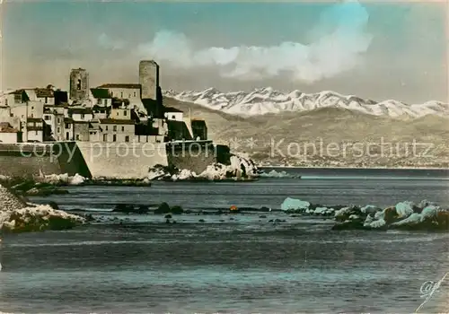 AK / Ansichtskarte Antibes_Alpes_Maritimes et la Chaine des Alpes Antibes_Alpes_Maritimes