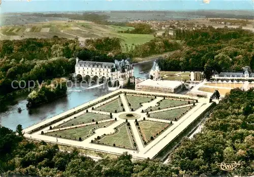 AK / Ansichtskarte Chenonceaux_Indre_et_Loire Le Chateau et ses Jardins Vue aerienne Chenonceaux_Indre