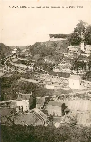 AK / Ansichtskarte Avallon Le Pave et les Terreaux de la Petite Porte Avallon