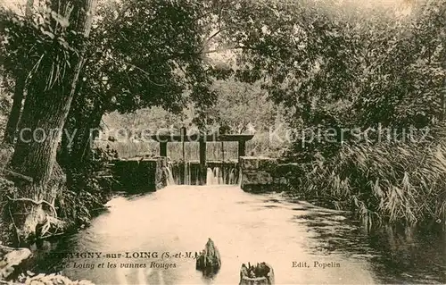 AK / Ansichtskarte Montigny sur Loing Le Loing et les vannes rouges Montigny sur Loing