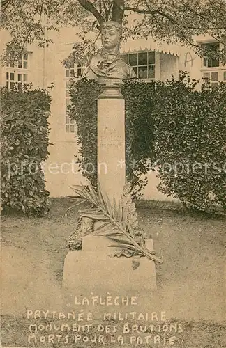 AK / Ansichtskarte La_Fleche Prytanee Militaire Monument des Brutions morts pour la Patrie La_Fleche